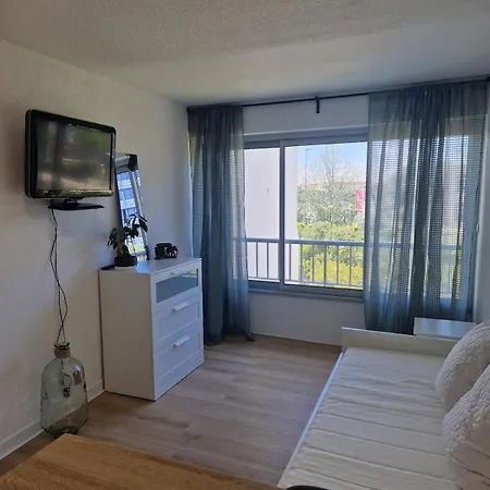 Lovely 2 Minutes Walk From Sea *